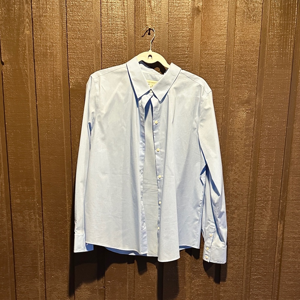 Liz Claiborne Light Blue Women's Button Down Shirt